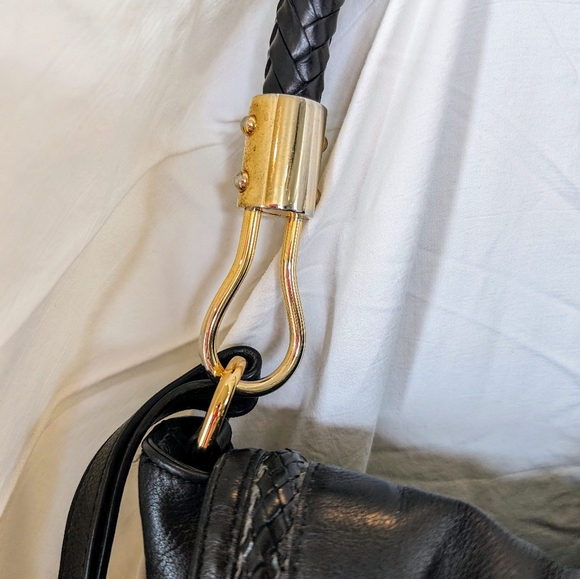 Micheal Kors Collection Skorpios black leather flap bag - Picture 3 of 13